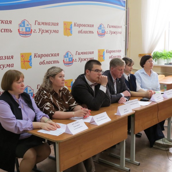 Интервью с финалистами конкурса.